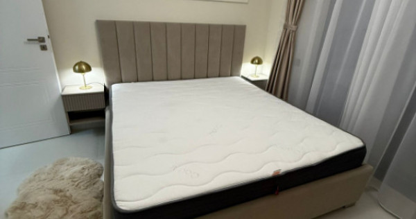 Apartament 2 camere, lux, parcare, zona Vivo