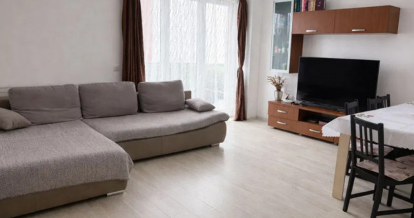 Apartament 3 camere, decomandat - zona Tractorul