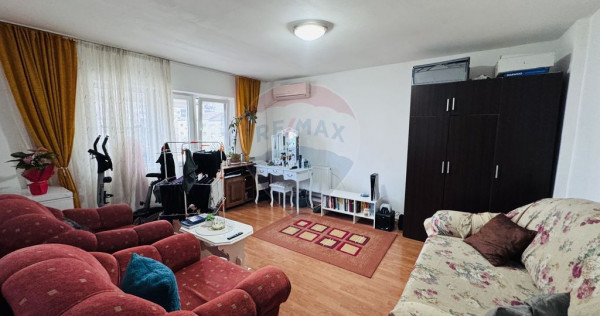 Apartament cu 3 camere de v&acirc;nzare &icirc;n zona Nufarul/Ghibu