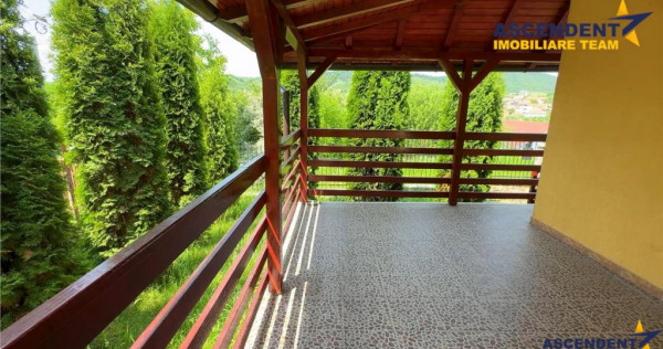 Film! Vila, dotari premium,vedere pretioasa,garaj,securizare