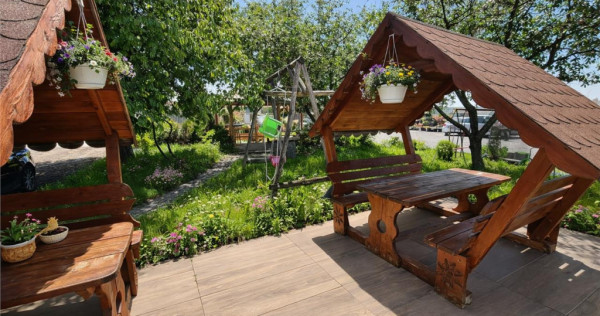 Spatiu multifunctional,locuri parcare in curte,gradina,facil