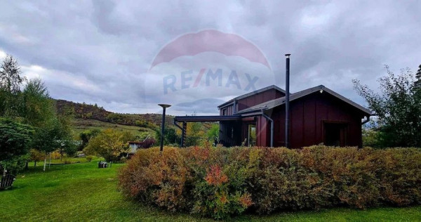 Casă / Vilă cu 2 camere de &icirc;nchiriat