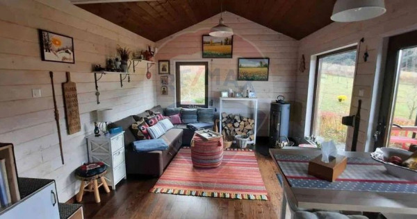 Casă / Vilă cu 2 camere de &icirc;nchiriat