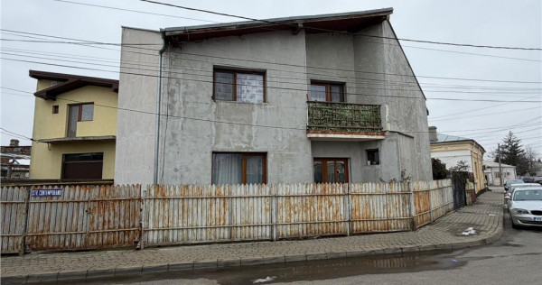 Casa P M de in Focsani, zona Tabacari 104.000 e