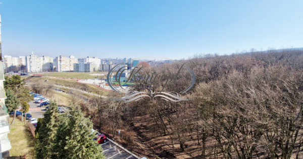 Apartament cu potential, orientare sud-est, 2 balcoane, zona