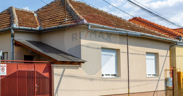 Casă 3 camere UTA Arad cu birou, garaj și atelier. Anal...