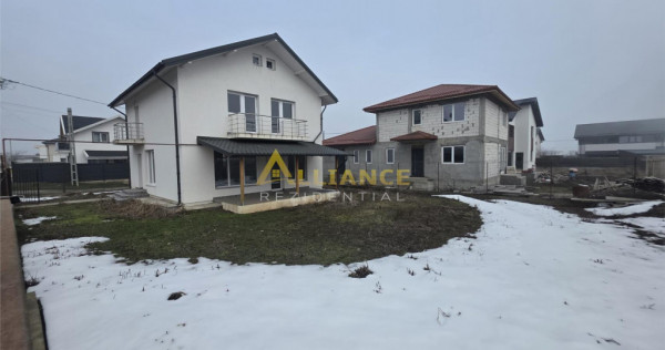 Vila Individuala 5 Camere | Teren 470 mp | Strada Asfaltata