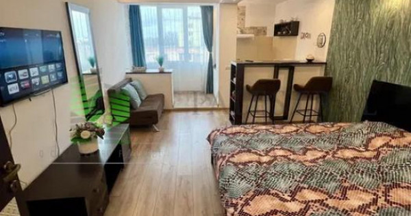 Garsoniera Centru Civic renovata,mobilata ,78990 Euro