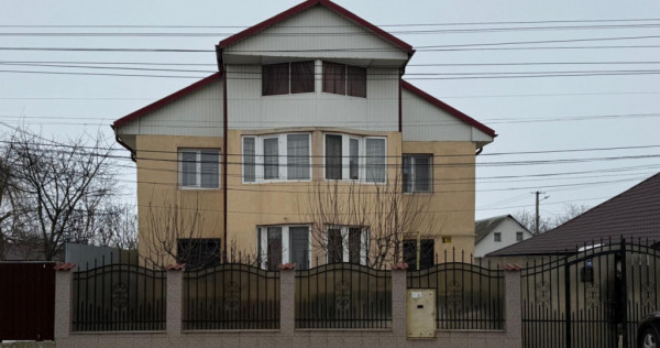 De v&acirc;nzare casa Ciorani - 180000 euro