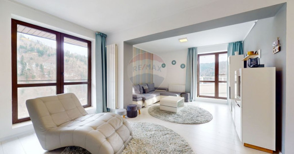 Răsărit peste Bucegi &ndash; Apartament spectaculos &icirc;n Sin...