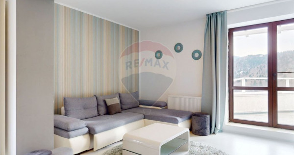 Răsărit peste Bucegi &ndash; Apartament spectaculos &icirc;n Sin...