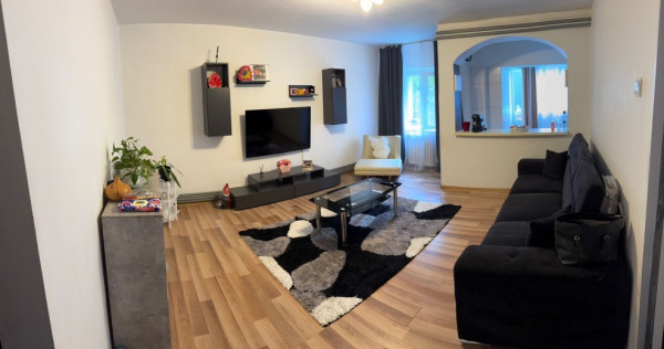 Apartament 4 camere 1 Decembrie, Ilfov, periferie