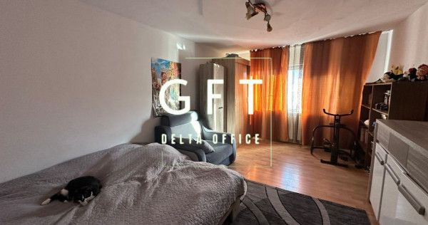 De v&acirc;nzare &ndash; Apartament 2 camere , et. 4