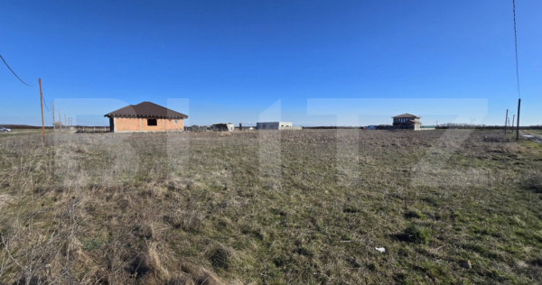 Parcela teren intravilan, 724 mp, cu utilități, in Săcăl