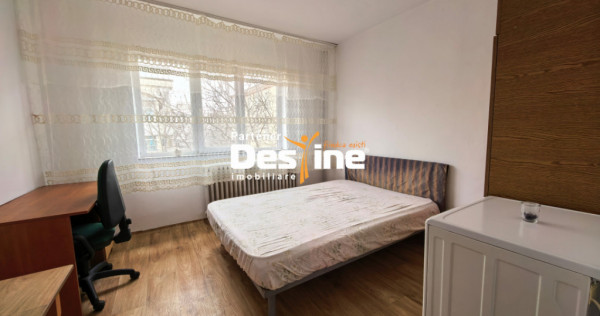 Chirie Piata Nicolina, camera de camin mobilata si utilata,