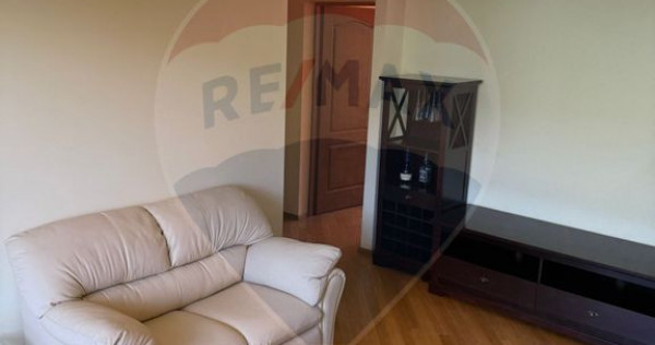 DE INCHIRIAT APARTAMENT LUX zona Vivo Mall