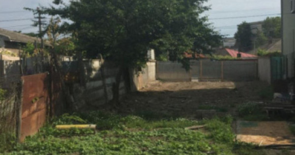 Teren de vanzare in zona Dacia - Scoala Spectrum