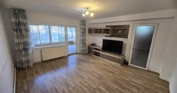 Apartament 3 camere la pret de 2 camere / zona Gemenii