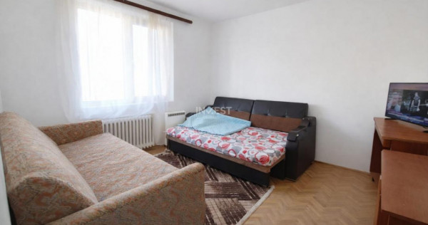 Apartament 2 camere, decomandat, etaj intermediar, Parcul Vo
