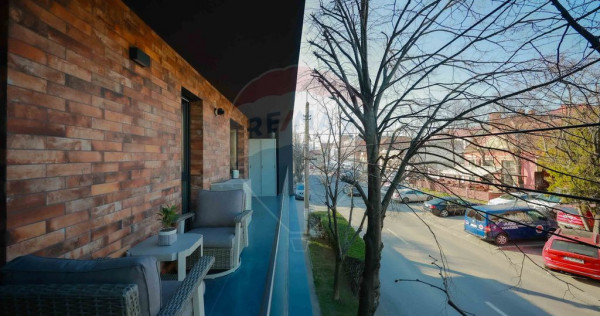 Apartament cu 2 camere de v&acirc;nzare, ultracentral