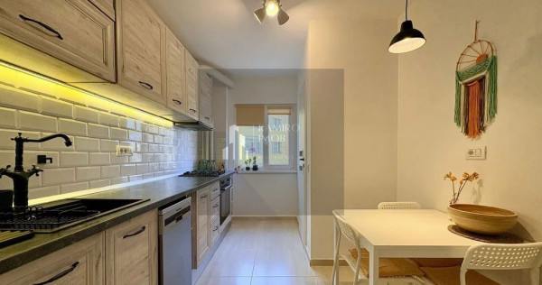 APARTAMENT 3 CAMERE, B-DUL OBREGIA, ETAJ 2, MOBILAT/UTILAT