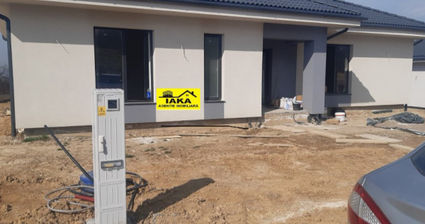 Satu Nou de Jos, casa noua