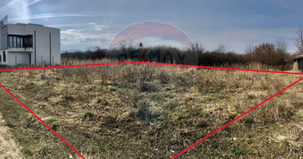 Comision 0% | Teren Intravilan Sanpetru | Strada Gutuiulu...