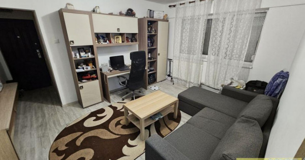 De vanzare apartament 2 camere, parter, zona Casa de Cultura