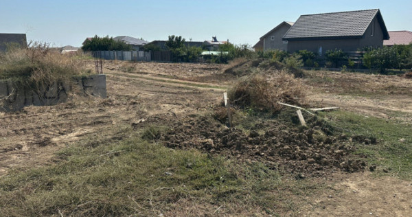 Teren intravilan Lazu, 421 mp, deschidere 20 ml, fundație e