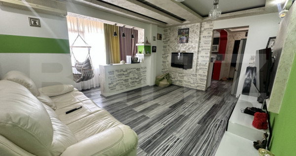 Apartament 3 camere, 68 mp, zona Dezrobirii