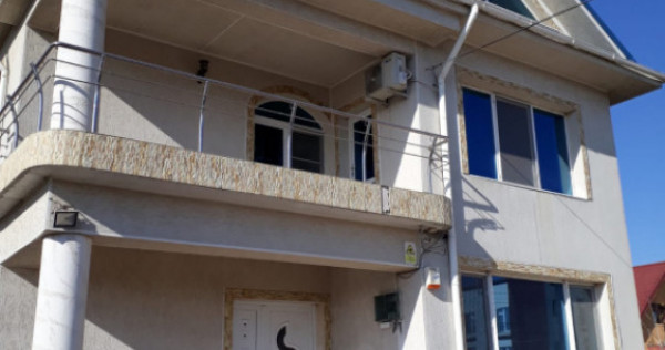 Pensiune cu 10 camere de vanzare, in Mamaia-Sat, zona LIDL