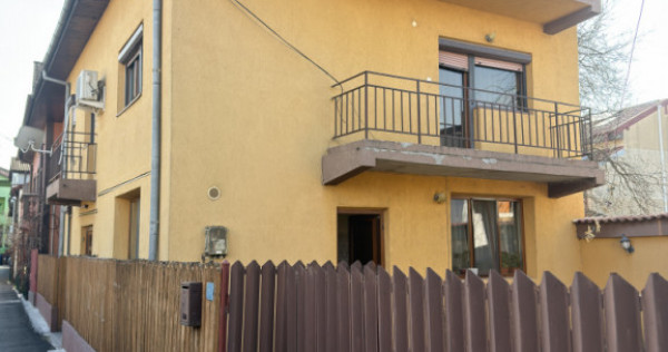 Casa P+1+M, &icirc;n Rovine, zona linistita