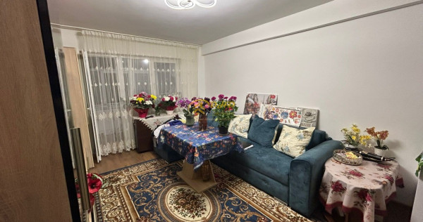 Apartament 3 camere - Podul de Piatră