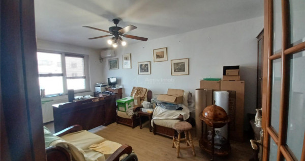 2 Camere Drumul Taberei- Titel Petrescu