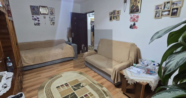 Apartament 2 camere decomandat Titan