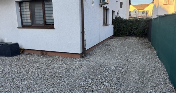 Apartament tip casa si curte privata 75 mp | 2 camere | parcare