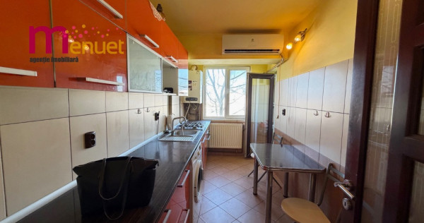 Apartament 2 camere,str.Mircea Voda