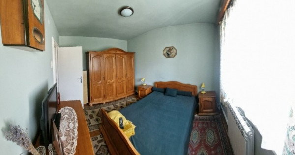 Apartament Cu 3 Camere Semidecomandate - etaj 1 Zona Areni