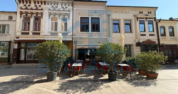 Afacere la cheie-Spatiu-Centrul Vechi-Locatie foarte buna...