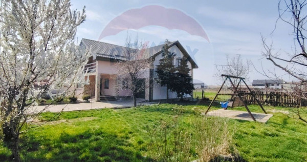 Comision 0% &ndash; Casă de vanzare primitoare &icirc;n Săsar, 3...