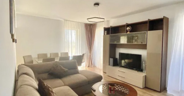 Apartament 2 camere, decomandat - zona Tractorul