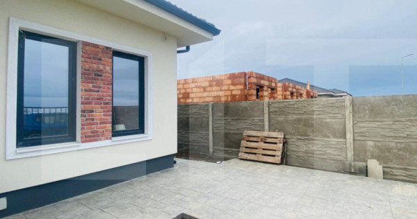 Duplex pe parter 3 camere Mosnita Noua