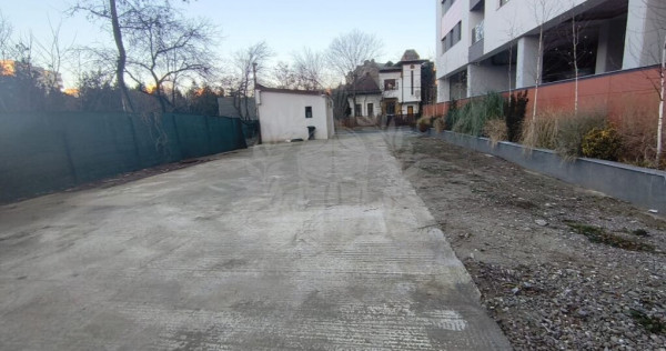 TEREN ULTRACENTRAL// PALATUL DE JUSTITIE PLOIESTI