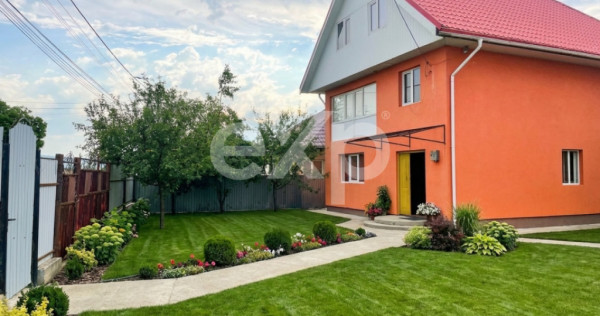 Casă / Vilă cu 6 camere de v&acirc;nzare Leontinesti - Bacau