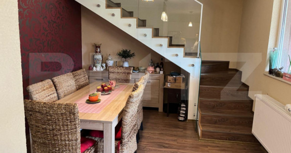 Casa in Nojorid cu curte in fata casei pentru auto, 306 mp t