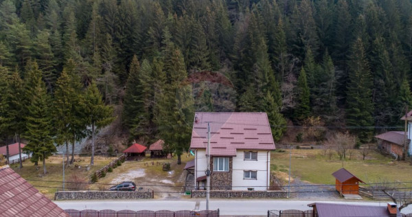 Pensiune de Vanzare in Moieciu de Sus | Comision 0%