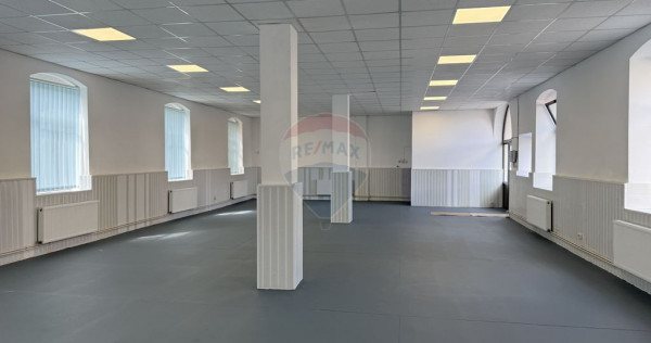 Spațiu de birouri de 200mp de &icirc;nchiriat &icirc;n zona Centrală