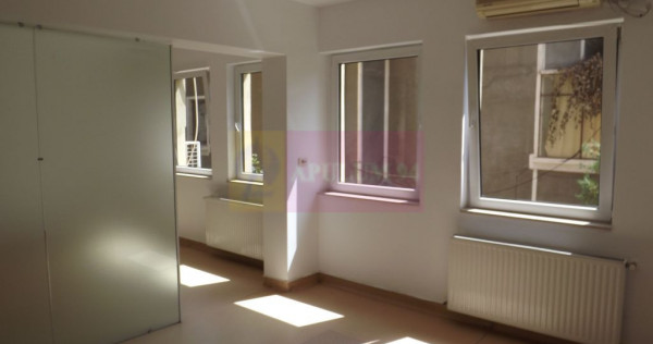 Vila individuala, singur in curte Cotroceni, 25 camere