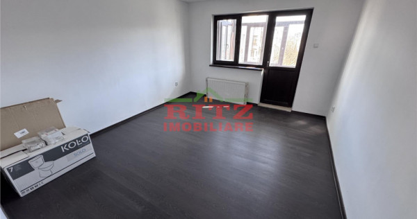 Nou! Ap. 4 cam. S=73 mp, et. 3, zona Zahana!