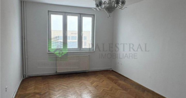 Apartament 3 camere circular Astra,125000 Euro neg